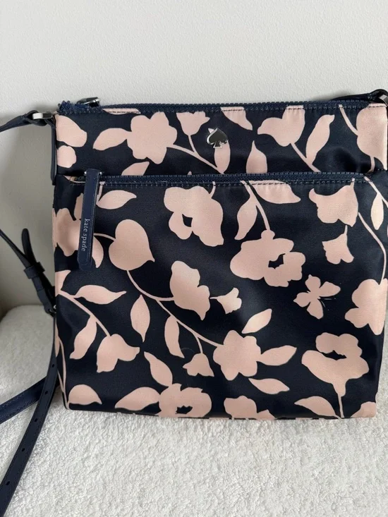 kate spade Navy & Blush Jae Garden Crossbody Bag - Picture 2 of 8